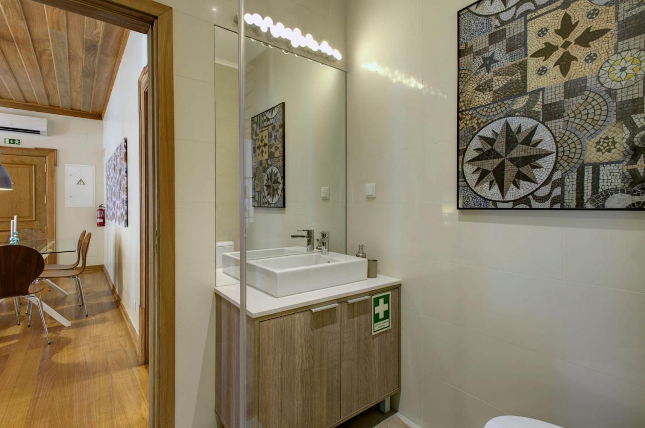 Localtraveling Cathedral & Castle - Family Apartments Lisboa Extérieur photo
